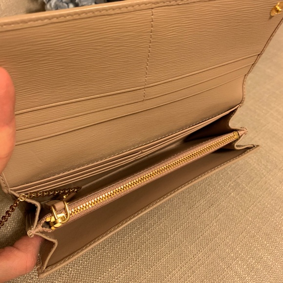 PRADA Portafoglio Pattina Wallet, NWT, 100% Auth - Picture 5 of 8